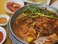 -喇喇排骨火锅·传统韩式脊骨汤(望京西园总店)