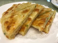 葱花饼-东四民芳餐厅(世茂工三店)
