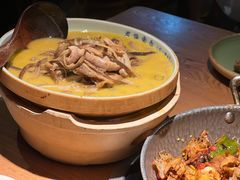 -吃饭皇帝大土家民族菜(正大广场店)