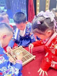 -奈尔宝家庭中心·亲子餐厅(鄞州万达店)