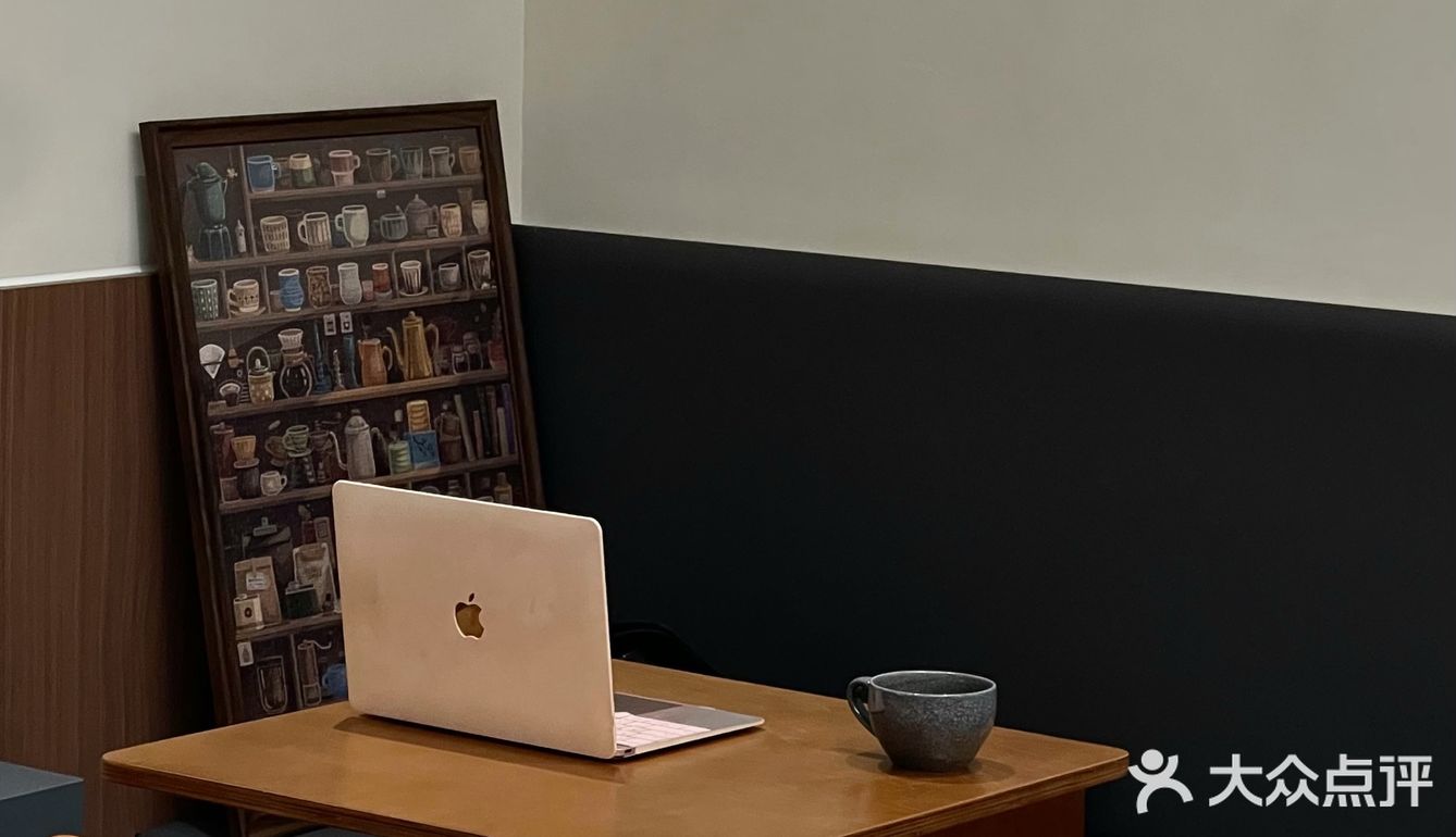 杭州！中古风咖啡店...🪑🔵蓝色真的好！！