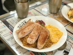 大满足啖啖肉猪扒印尼捞面-旺记冰室(九龙中心大厦店)