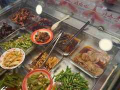 -矮子粉店1985·长沙米粉(湘春路店)
