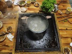 -滇藏石锅宴(北门坡古城管理局店)