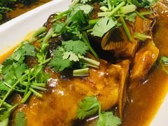 大铁熬鱼-那家老院子东北菜·饺子·小鸡炖蘑菇(艳华街店)