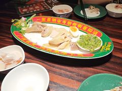 -粤·向群饭店(麓景路店)