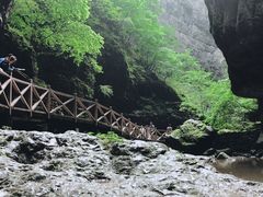 -百里峡七彩艺术小镇