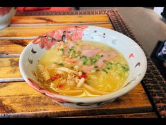 金桂花雕鸡汤面-千金一碗·宝岛一村(韩国街店)