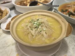 -孔雀云贵川·融合菜(长宁来福士店)