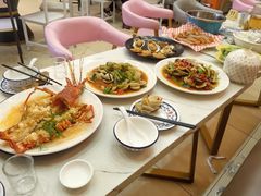 -覃记海鲜美食餐厅