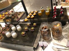 -飨食汇全日制餐厅·昆山皇冠假日酒店(九方店)