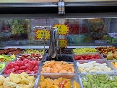 自助取餐区-老炳·七丛松甘草水果