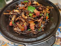 -云海肴·汽锅鸡·云南菜(天山百盛优客店)