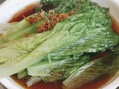 -月枫江南小馆(绿地缤纷广场店)