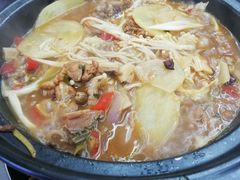 奇味鸡煲-德优正宗川菜馆
