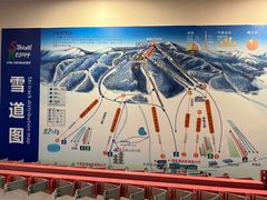 -丝绸之路山地度假区滑雪场