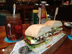 -Hooley's活利仕西餐厅(珠江新城店)