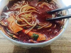 -老字号杨坡红油米线腊汁肉夹馍(东四道巷店)