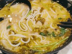 -肥汁米蘭香港米线(长宁来福士店)