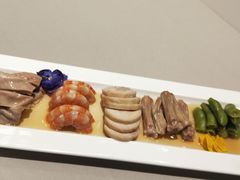-HOMES上海本帮菜(襄阳公园店)