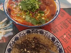 合川正宗红烧羊肉米粉-袁妈红豆汤(重庆总店)