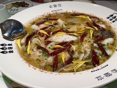 -渔语鱼酸菜鱼新川菜(来福士店)