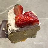圣诞节一定要拥有这样一个甜甜的草莓巴斯克🍰