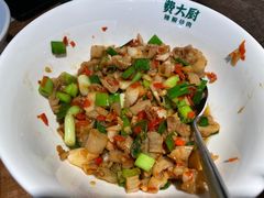 -费大厨辣椒炒肉(万家丽一店)