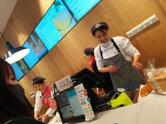 -巴黎贝甜(大宁国际商业广场店)
