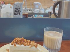 -Be Lived Cafe比例咖啡(摩天轮店)