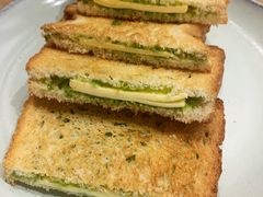 咖椰吐司-HELLO 27 意面·沙拉·帕尼尼