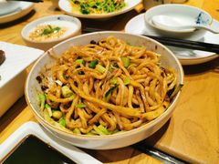 老北京炸酱面-四季民福烤鸭店(前门廊房二条店)