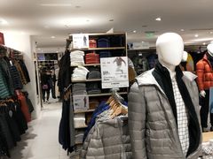 -优衣库(上海正大广场店)