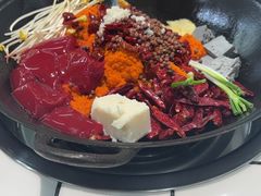 -扎起市井老火锅(乐山总店)