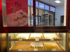 面包甜点陈列柜-老大昌(淮海中路店)