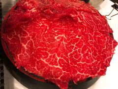 安格斯牛肉-鲜入围煮花胶鸡海鲜火锅