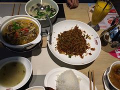 酸汤肥牛-悠仙美地(黄埔路店)