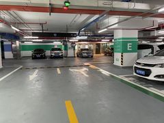 -北外滩来福士办公楼西塔-地下停车场