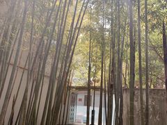 -穹六人间 people 6(岳阳路店)
