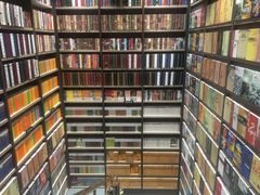 -钟书阁(群光广场店)