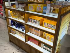 -日上免税店(三径路t3店)