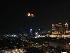 -影汇之星8字形摩天轮