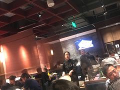 大堂-老墙根涮肉·铜锅·烧烤(欢乐谷·王四营店)
