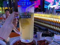 -龙巢盱眙龙虾·鸡煲·烧烤宵夜(坪洲店)