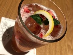 -星巴克臻选(上海合生汇1F店)