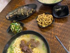 -沈记土鸡米线(七星街品牌中心店)