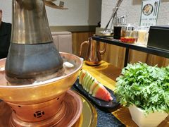 -额尔敦传统涮.冰煮羊火锅(乌兰察布体育场店)