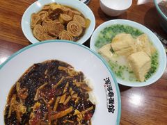 -浑河春面馆非遗鹿角面(良乡店)