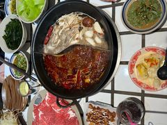 -贰回巷火锅馆(钟楼店)