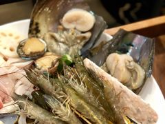 -樾餐厅泰式海鲜火锅(民歌湖店)